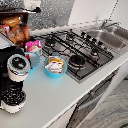 Thomas'S Home - Appartamento A Comiso Eksteriør billede