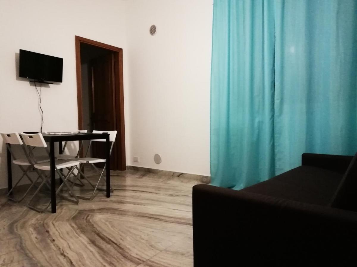 Thomas'S Home - Appartamento A Comiso Eksteriør billede